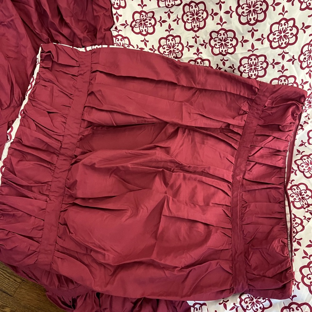 Twin Reversible Floral and Solid Magenta Pink Quilt - Picture 3 of 7